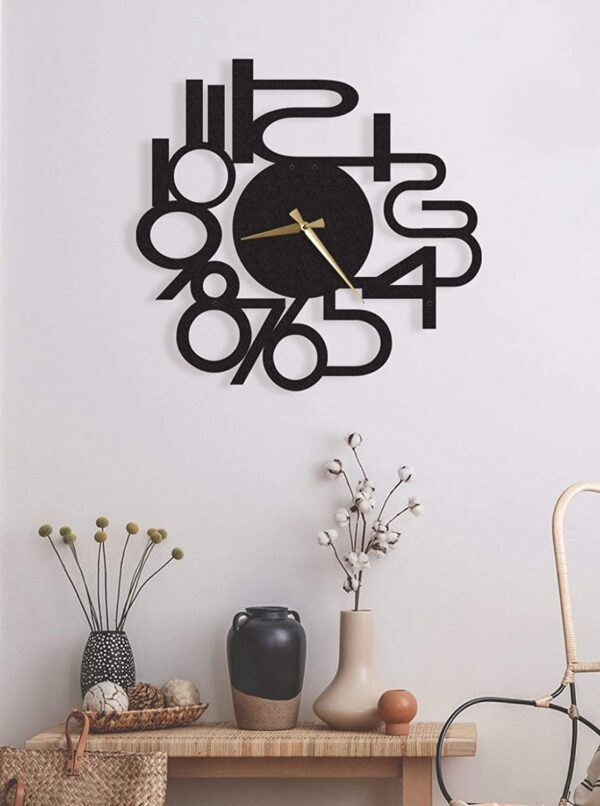 Wallcentre's Modern Metal Wall Clock (1.5X1.5ft)