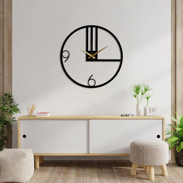 Wallcentre's Black Chic Unique Metal Wall Clock